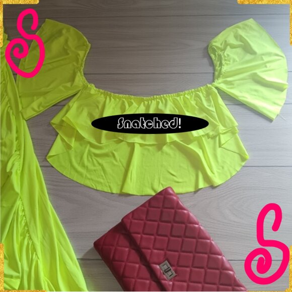 Women Ruffle One-Shoulder Top And Irregular Skirts 2 Piece Set - Picture 1 of 15